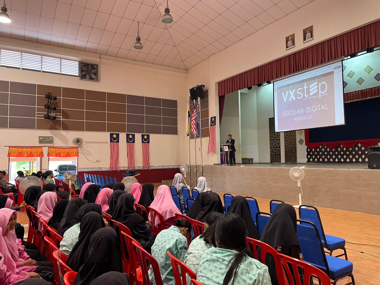 Sesi Penerangan Kepada Semua Guru Dan Pelajar SMK Dato Ahmad